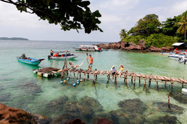 Giảm sâu giá vé cáp treo, tặng voucher ẩm thực: Sun World Hon Thom Nature Park là điểm phải đến Noel này