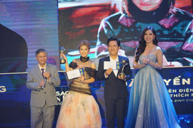 Hoàng Yến Chibi, Huỳnh Lập nhận cú đúp tại Ngôi Sao Xanh 2018