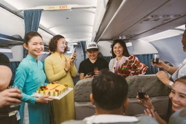 Món quà bất ngờ trên không