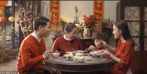 Rơi nước mắt với trăn trở 'Bao lâu rồi mình chưa nói thương mẹ?' của Hà Anh Tuấn