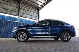 BMW X4 thế hệ mới về đến cảng