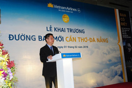 Vietnam Airlines khai trương đường bay Cần Thơ - Đà Nẵng