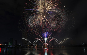 Mua vé pháo hoa Đà Nẵng thế nào tiết kiệm nhất?