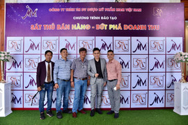 Make Up 5AC tổ chức hội thảo nâng cao kỹ năng kinh doanh online