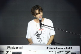 'A night of sensation': Đêm nhạc của những cảm xúc thăng hoa