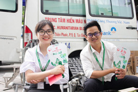 FE CREDIT tổ chức Ngày hội hiến máu và kêu gọi bảo vệ môi trường