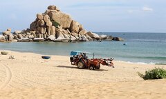 Những người 'rũ áo nông dân' làm du lịch trải nghiệm ở Ninh Thuận