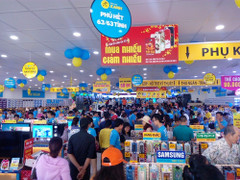 Bán máy lạnh gấp đôi cùng kỳ, Điện máy Xanh chiếm trọn 40% thị phần