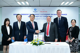 Prudential Việt Nam ký kết hợp tác chiến lược với Ngân hàng Shinhan