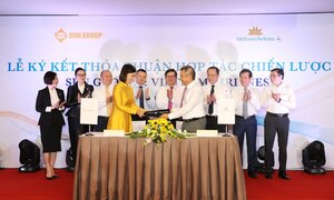 Vietnam Airlines và Sun Group ký kết thỏa thuận hợp tác chiến lược