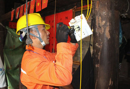 Nữ Tổng giám đốc đầu tiên của ngành điện tiết lộ sự thành công của EVNNPC