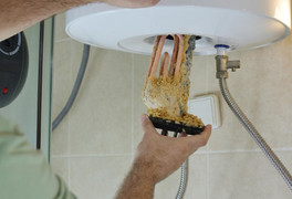 Bảo dưỡng bình nước nóng miễn phí cùng Tân Á Đại Thành