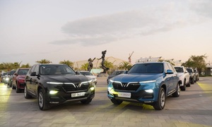 Cộng đồng VinFaster phấn khích, tự hào trên hành trình của 'đoàn xe quốc kỳ'