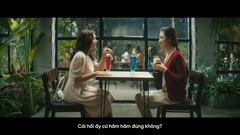 Á hậu Tú Anh kể chuyện mẹ bỉm sữa sau sinh khiến dân mạng cười ra nước mắt