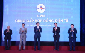 Tập đoàn Điện lực Việt Nam tổ chức Lễ công bố 'Cung cấp Hợp đồng điện tử'