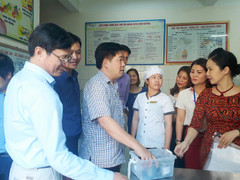 Huyện Ứng Hòa thực hiện tốt công tác đảm bảo an toàn thực phẩm bếp ăn tập thể trường học