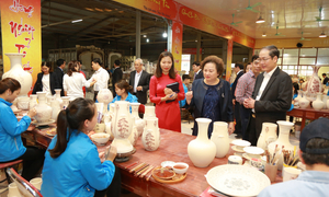 Gốm Chu Đậu trở thành Điểm du lịch làng nghề của tỉnh Hải Dương