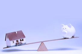 Người mua nhà bối rối trước dự báo thị trường