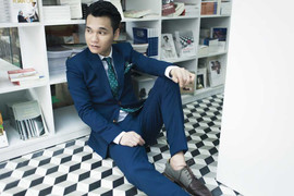 Khắc Việt: 'Có ai làm vua cả đời không?'