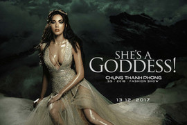 Minh Tú khoe vẻ sexy hoang dã đầy nóng bỏng