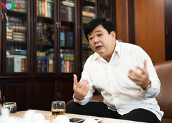 Radio trực canh - mang Tiếng nói Việt Nam đến với ngư dân