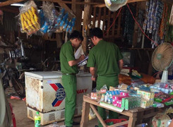 Lừa đổi tiền, cuỗm luôn 20 triệu đồng của chủ tiệm tạp hóa