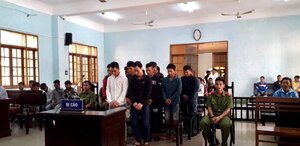 Mâu thuẫn tại đám hỏi, 17 thanh niên lãnh án tù