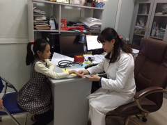 Nguyên nhân khiến trẻ biếng ăn, thấp còi nhưng cha mẹ ít biết