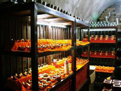 Bí ẩn trong 'kho báu' ngàn vàng dưới tòa tháp cao 632m ở Thượng Hải