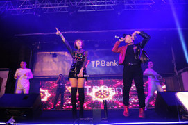 Min và Tiên Tiên đốt cháy sân khấu Hà Nội với dòng nhạc EDM