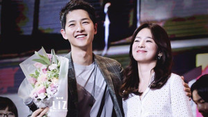 Song Joong Ki đệ đơn ly hôn Song Hye Kyo