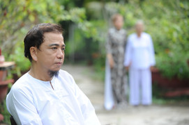 Đánh bạc rồi bị bắt, Hồng Tơ nói: 'Đó chỉ là buổi giải trí của những người bạn'