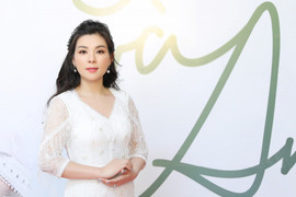 Ca sĩ Bùi Lê Mận: Tôi muốn làm cho chồng lúc nào cũng thấy chơi vơi, không xa vợ được