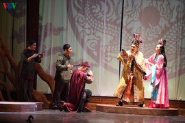 Giới thiệu kịch hát 'Ngàn năm mây trắng' tới các Đại biểu Quốc hội