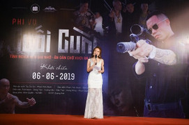 MC Vân Anh xinh đẹp trong lễ ra mắt dự án phim 'Phi vụ cuối cùng'