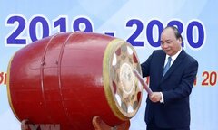 Thủ tướng đánh trống khai giảng năm học mới 2019-2020