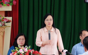 Bộ trưởng Y tế: 'Phát tờ rơi chống sốt xuất huyết liệu có hiệu quả?'