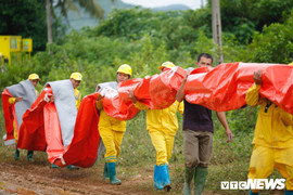 Khi 'chuyện đã rồi', Công ty Nước sạch sông Đà mới đặt tấm lọc dầu