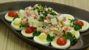 Những thực phẩm 'khắc tinh' của tuyến giáp