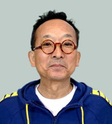 MC 67 tuổi bị bắt vì đánh đồng nghiệp trên sóng trực tiếp