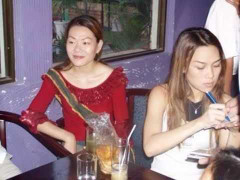 Chị gái ruột không mấy người biết của 'Họa mi tóc nâu' Mỹ Tâm