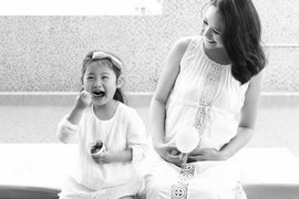 Hoa hậu đẹp nhất châu Á Hương Giang sinh con gái thứ hai