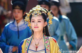 Phim 'Bao Thanh Thiên' gây tranh cãi vì sao nữ khoe ngực quá lố