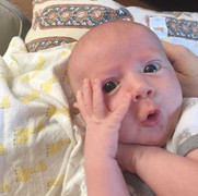 Nhóc tỳ 4 tháng tuổi có gương mặt biểu cảm nhất thế giới