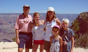 Bill Gates: Các con tự hào vì tôi làm từ thiện 70 tỷ USD