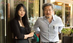 Mỹ nhân phim 18+ bị đồn đã bí mật cưới người tình U60