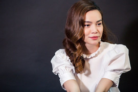 Hà Hồ thừa nhận lấy chuyện tình cảm với Kim Lý để lăng xê sản phẩm