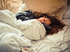 Không tránh được ngủ nướng, làm gì để đến kịp lớp học khi dậy muộn?