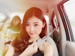 Cuộc sống dát đầy hàng hiệu của tân Hoa hậu Đại dương