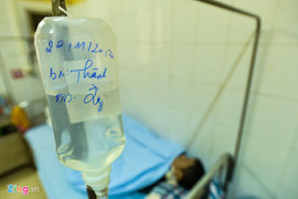 Cầu cứu bác sĩ sau khi 'đối tác' thú nhận mắc HIV